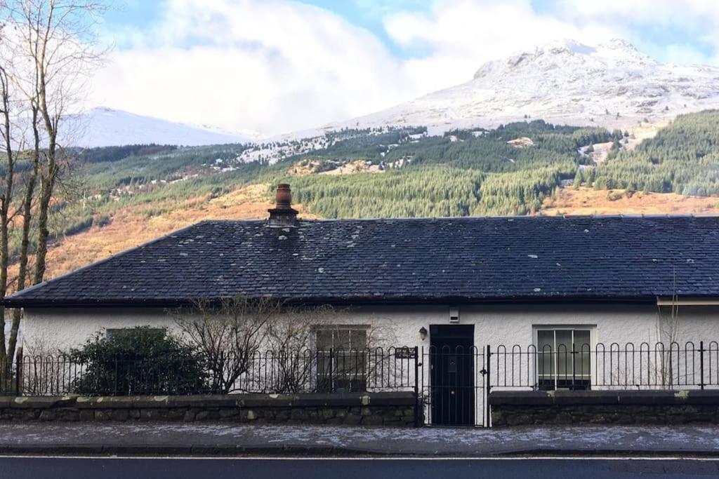 Viking Cottage Arrochar Extérieur photo