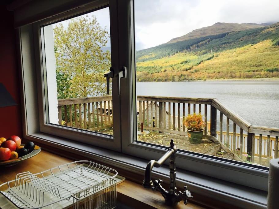 Viking Cottage Arrochar Extérieur photo